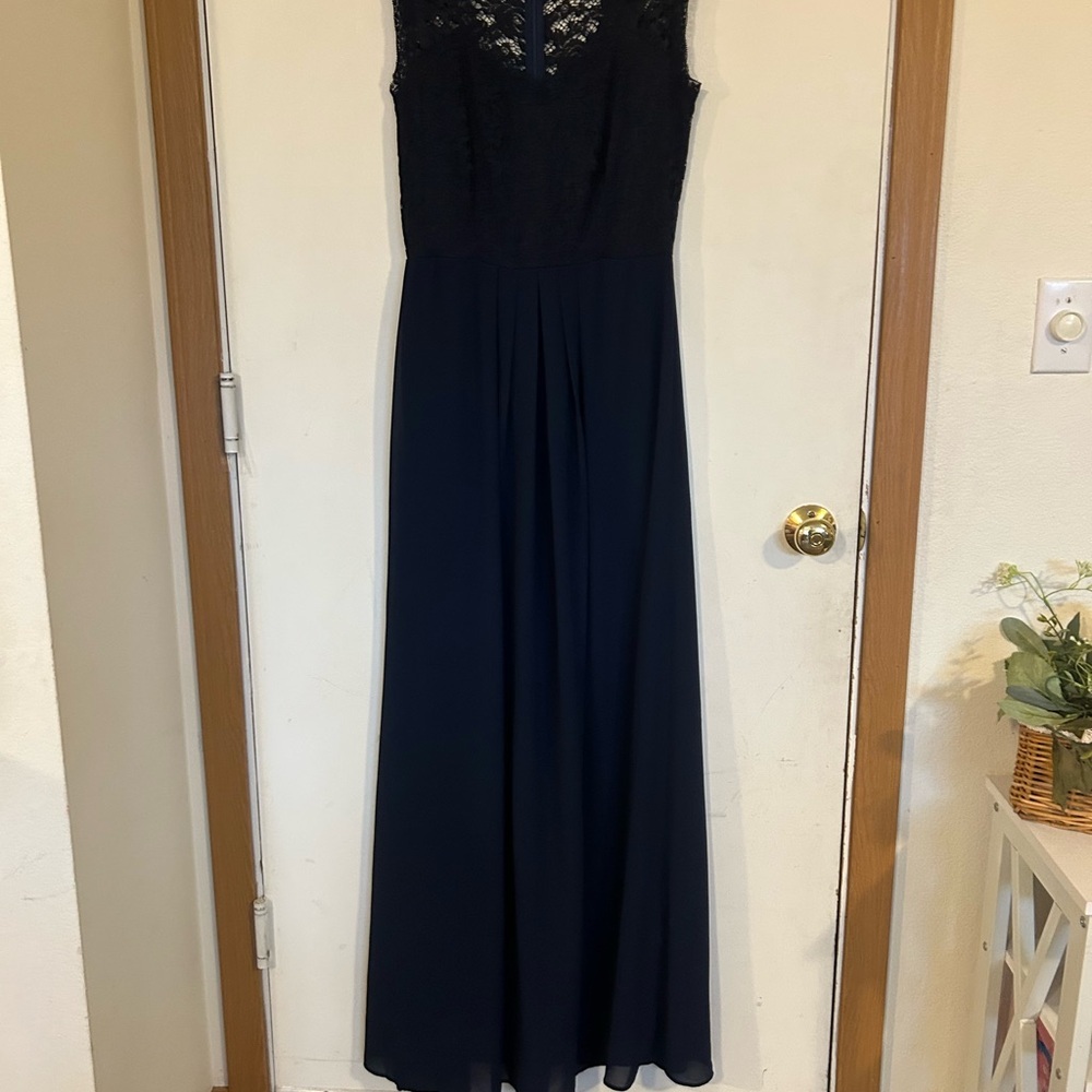 Miusol Small Wedding Guest/Bridesmaid/Cocktail Navy Lace Bodice Maxi Dress
